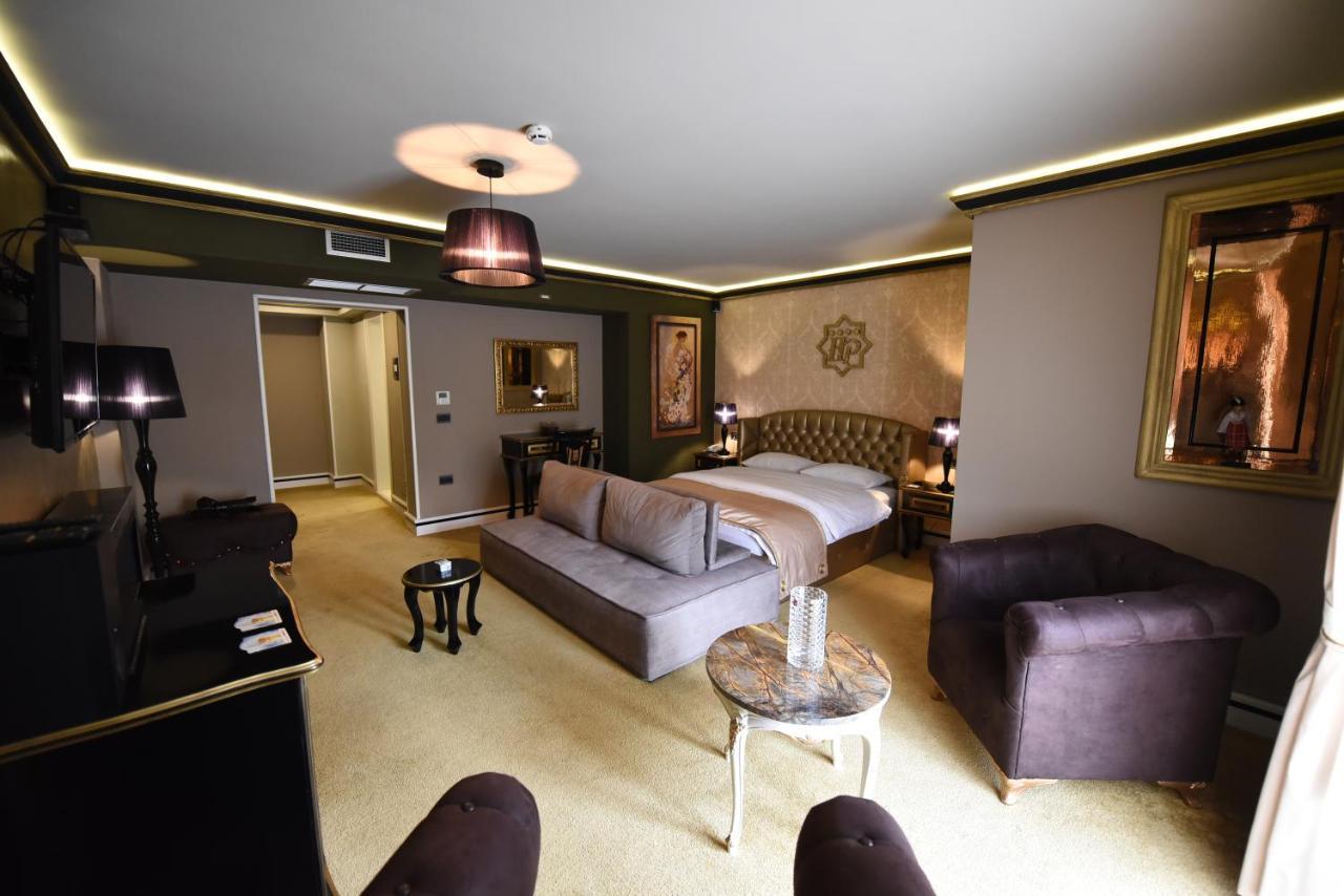 Hotel Hymeti'S Palace โปกราเดซ ภายนอก รูปภาพ
