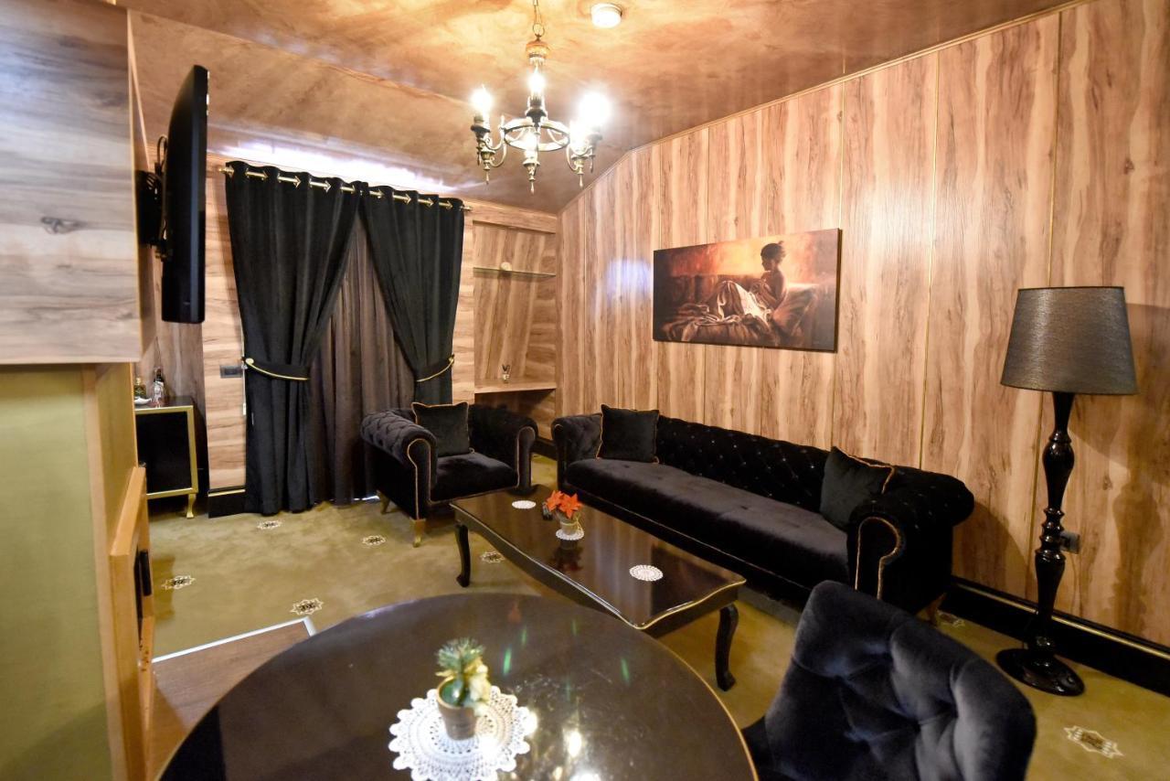 Hotel Hymeti'S Palace โปกราเดซ ภายนอก รูปภาพ