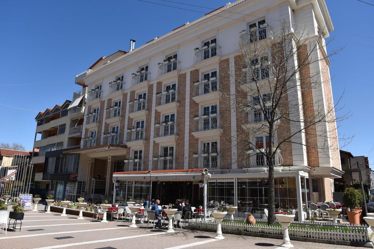 Hotel Hymeti'S Palace โปกราเดซ ภายนอก รูปภาพ